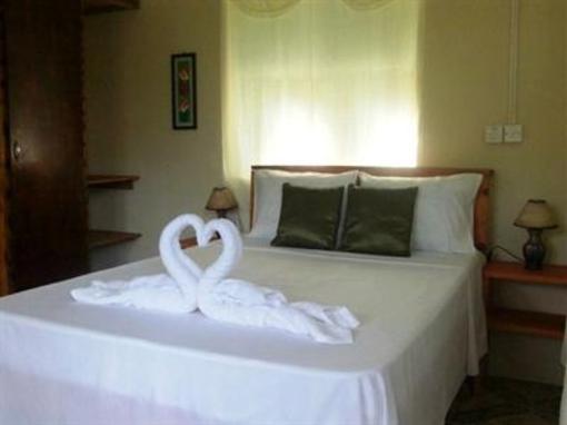 фото отеля Serenity Lodges Dominica