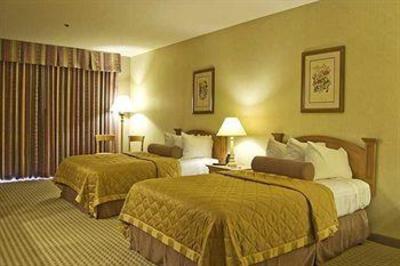 фото отеля Embassy Suites Hotel McAllen