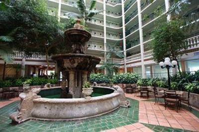 фото отеля Embassy Suites Hotel McAllen