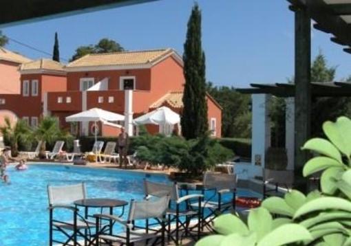 фото отеля Agnanti Holiday Club
