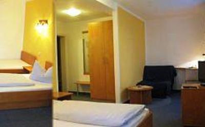 фото отеля Hotel Thüringer Hof Ebeleben