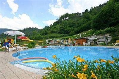 фото отеля Garden Hotel Pieve di Ledro