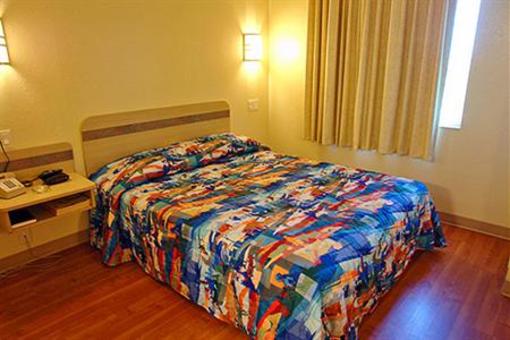 фото отеля Motel 6 Whitby