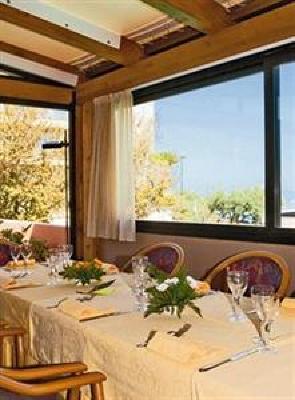 фото отеля Hotel Rossini Pesaro