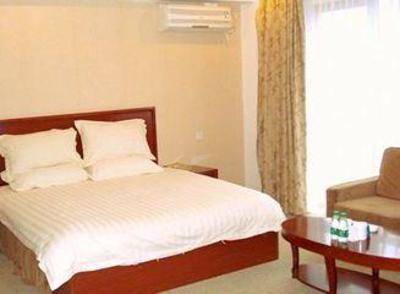 фото отеля Green Tree Inn (Chongqing Xinan)