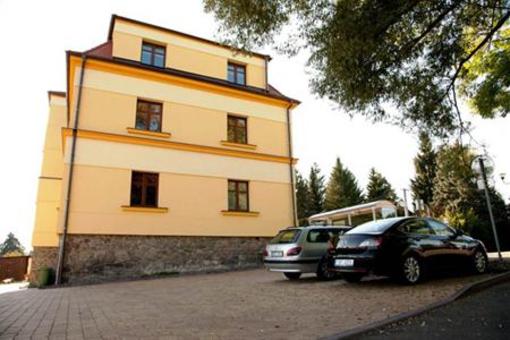 фото отеля Apartmany Na Seniku