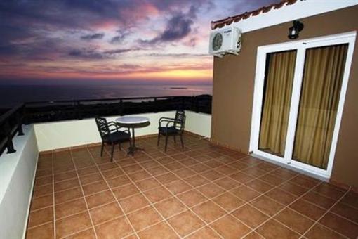 фото отеля Nikos Apartments Kissamos