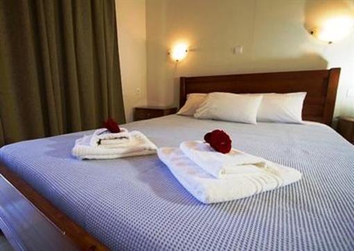 фото отеля Nikos Apartments Kissamos