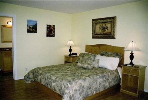 фото отеля Dogwood B&B