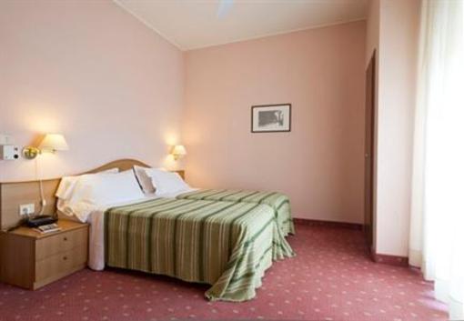 фото отеля Hotel Gloria Salsomaggiore Terme