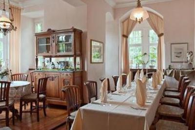 фото отеля Schlosshotel Erwitte