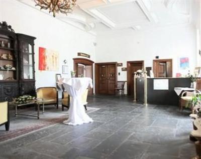 фото отеля Schlosshotel Erwitte