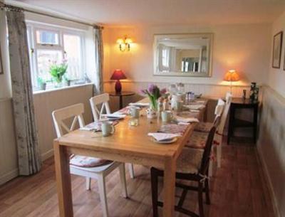 фото отеля Newton Park Farm Bed and Breakfast