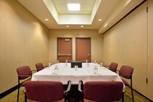 фото отеля Holiday Inn Grand Rapids Downtown