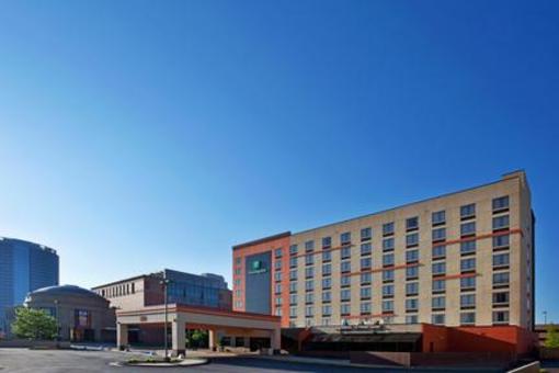 фото отеля Holiday Inn Grand Rapids Downtown