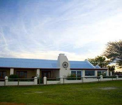 фото отеля Oyster Bay Lodge