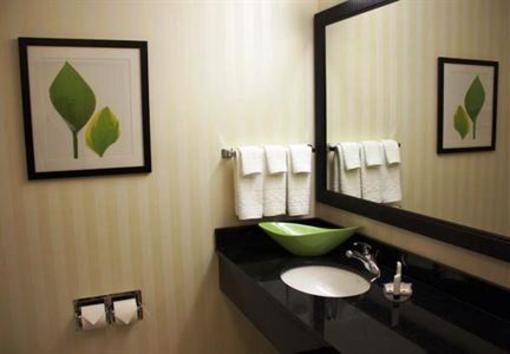 фото отеля Fairfield Inn & Suites by Marriott Colorado Springs North/Air Force Academy