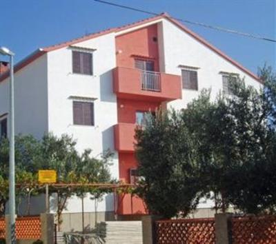 фото отеля Apartments Martina Primosten