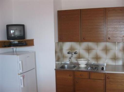 фото отеля Apartments Martina Primosten