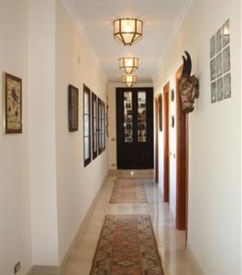фото отеля Hotel Villarocamar