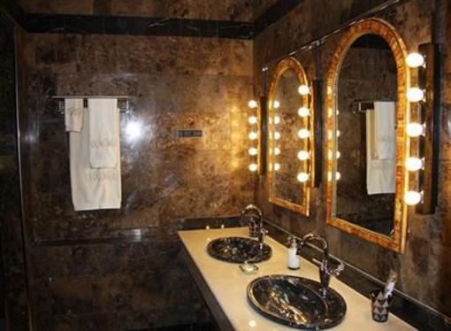 фото отеля Hotel Villarocamar