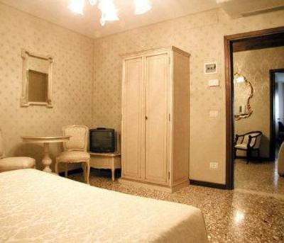 фото отеля Locanda Armizo Hotel Venice