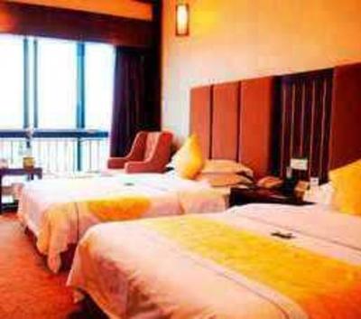 фото отеля Hollyear Hotel