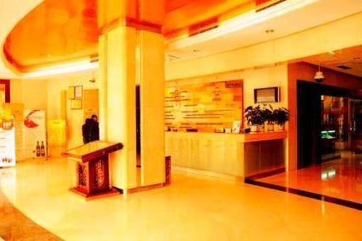 фото отеля Hollyear Hotel
