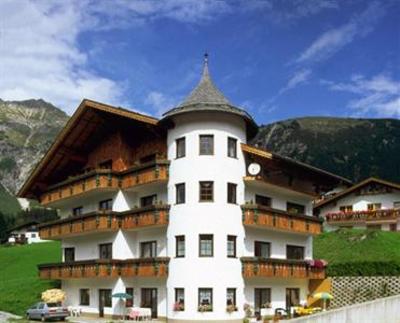 фото отеля Villa Strolz Apartments Berwang