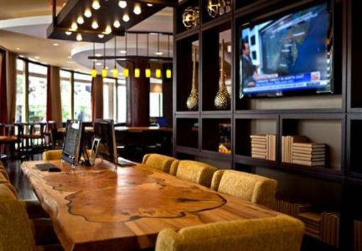 фото отеля Crystal City Marriott at Reagan National Airport