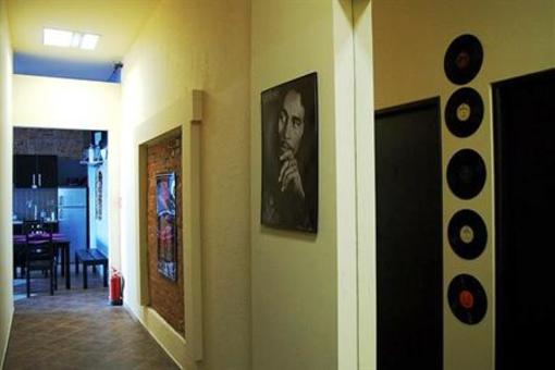 фото отеля Music Hostel