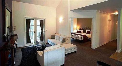 фото отеля Hepburn Villas