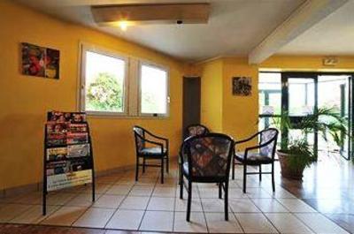 фото отеля Hotel Balladins Clermont-Ferrand Chateaugay