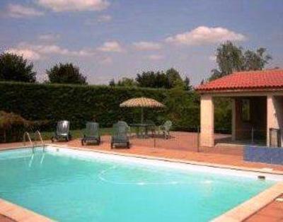 фото отеля Hotel Balladins Clermont-Ferrand Chateaugay