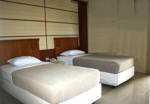фото отеля Hotel Sendang Sari