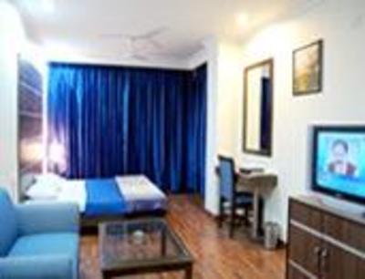 фото отеля Aay Kay Hotel