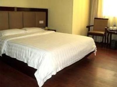 фото отеля Home Inn Shenzhen Diwang Plaza Bao'An South Road