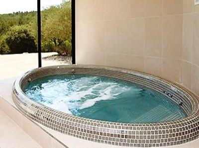фото отеля Mercure Barbaroux Golf And Spa