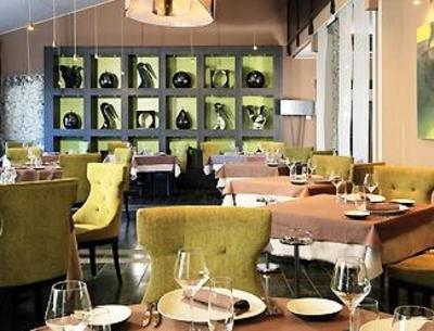 фото отеля Mercure Barbaroux Golf And Spa