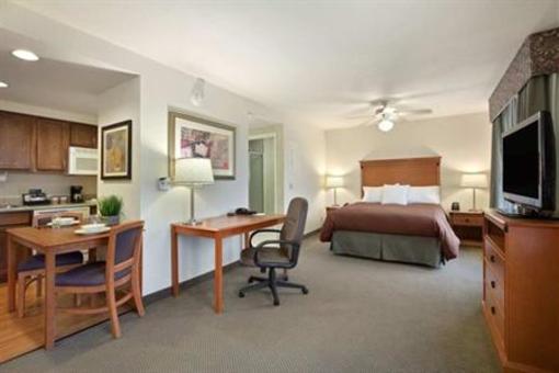 фото отеля Homewood Suites Cincinnati-Milford