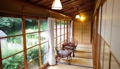 фото отеля Izu Nagaoka-Onsen Hotel Kona Besso