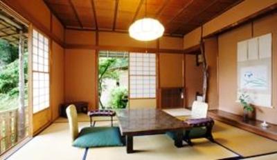 фото отеля Izu Nagaoka-Onsen Hotel Kona Besso