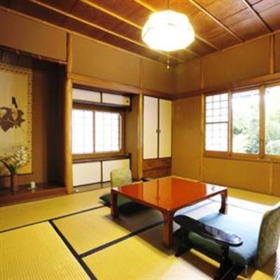 фото отеля Izu Nagaoka-Onsen Hotel Kona Besso