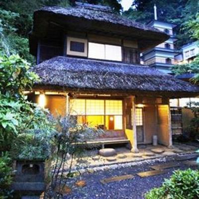 фото отеля Izu Nagaoka-Onsen Hotel Kona Besso