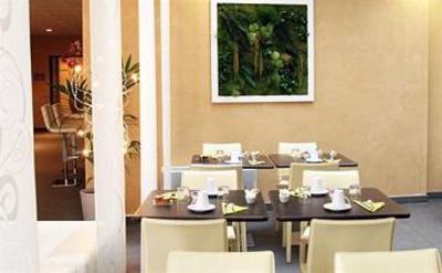 фото отеля Park & Suites Elegance Nantes Carre Bouffay