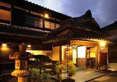 фото отеля Wataya Karatsu
