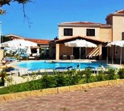 фото отеля Hotel La Perla