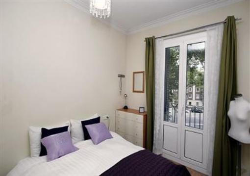 фото отеля Rent 4 Days Sagrada Familia Apartments