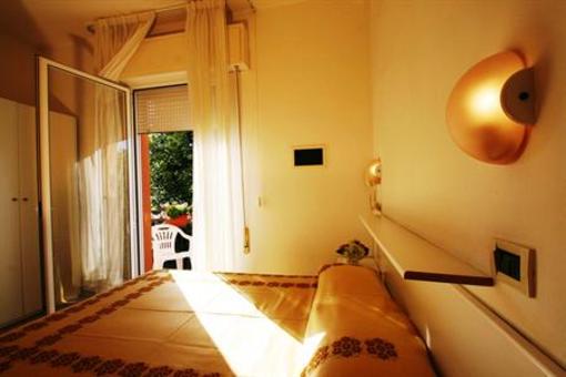 фото отеля Hotel Eureka Rivazzurra