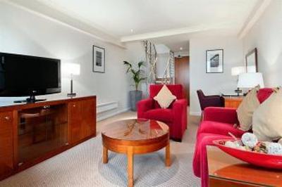 фото отеля Doubletree by Hilton Aberdeen City Centre